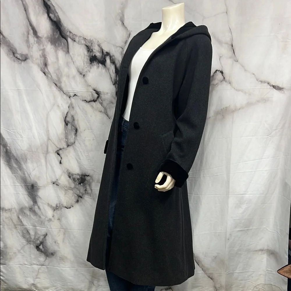 * Jacqueline FERRAR Black Hooded Coat *